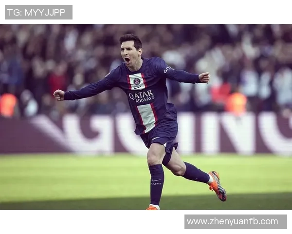 足球明星童年时期珍贵高清照片大揭秘,看看他们小时候的模样如何影响了职业生涯