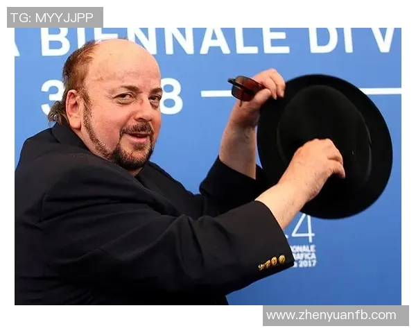 法国足球明星卷入诈骗丑闻引发公众关注与讨论